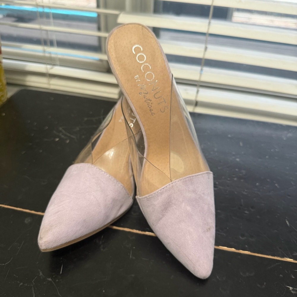 Coconuts by Matisse Lavender Pointed-Toe Clear-Panel Mule